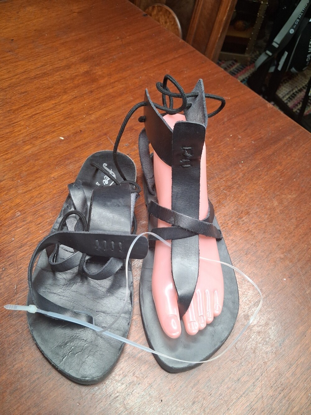 Free People Vacation Day Wrap Sandals Womens 7.5/37.5 Black Leather Thong Boho